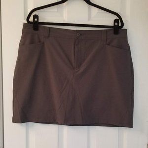 EUC Eddie Bauer Skort